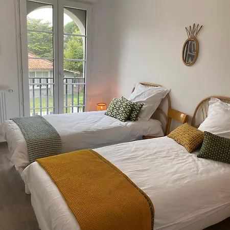 Two-bedroom Apartment, Sea Proximity