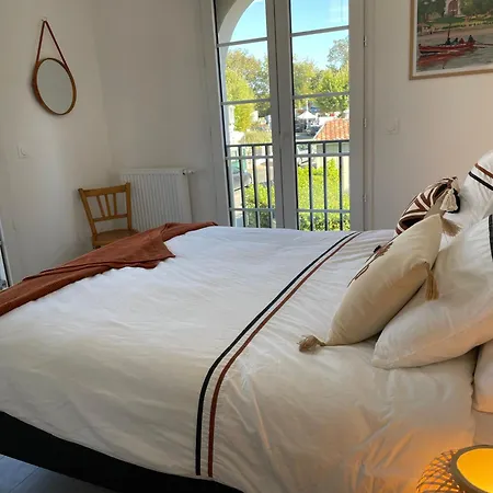 Two-bedroom Apartment, Sea Proximity * 兰顿
