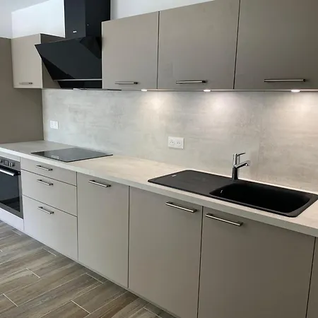 Two-bedroom Apartment, Sea Proximity 公寓