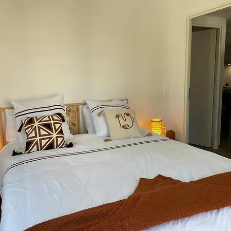 公寓 Two-bedroom Apartment, Sea Proximity *