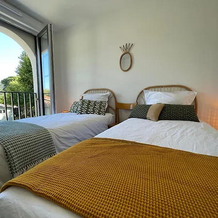 Two-bedroom Apartment, Sea Proximity * Lanton